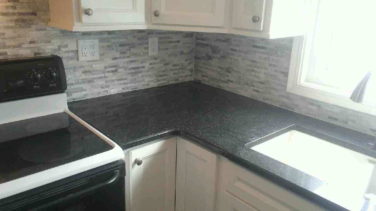 Read more about the article Stone back splash