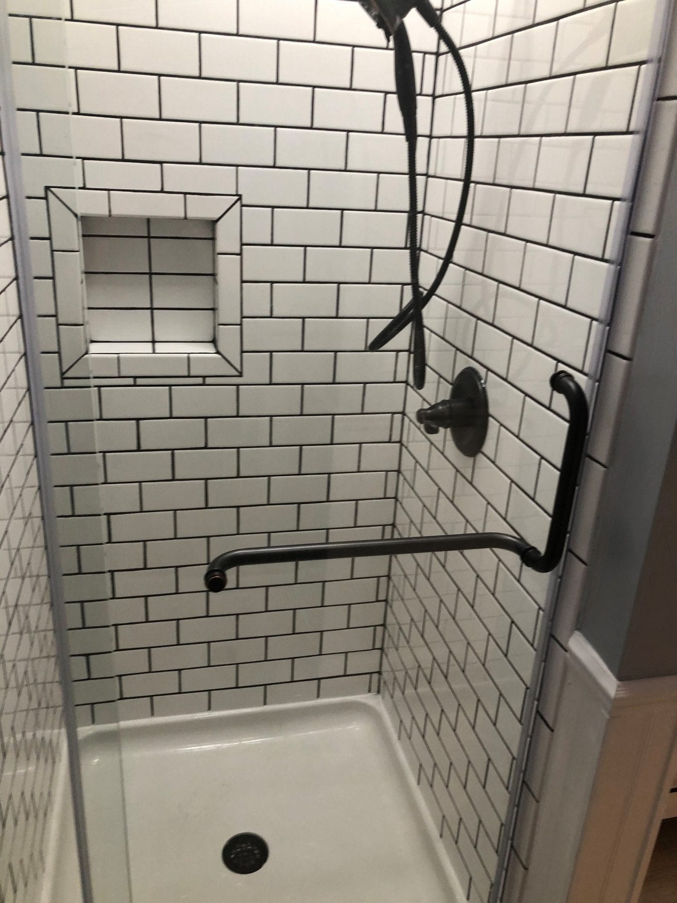 Read more about the article Bathroom with a tiled shower