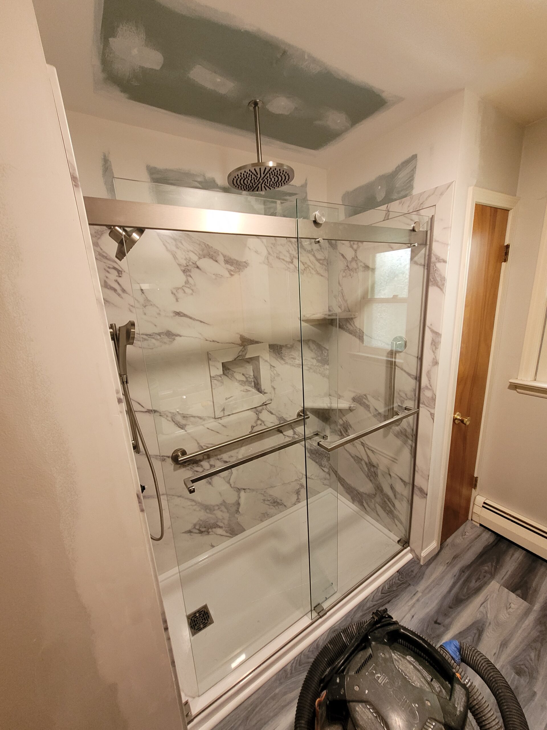 Read more about the article Installing a rain shower