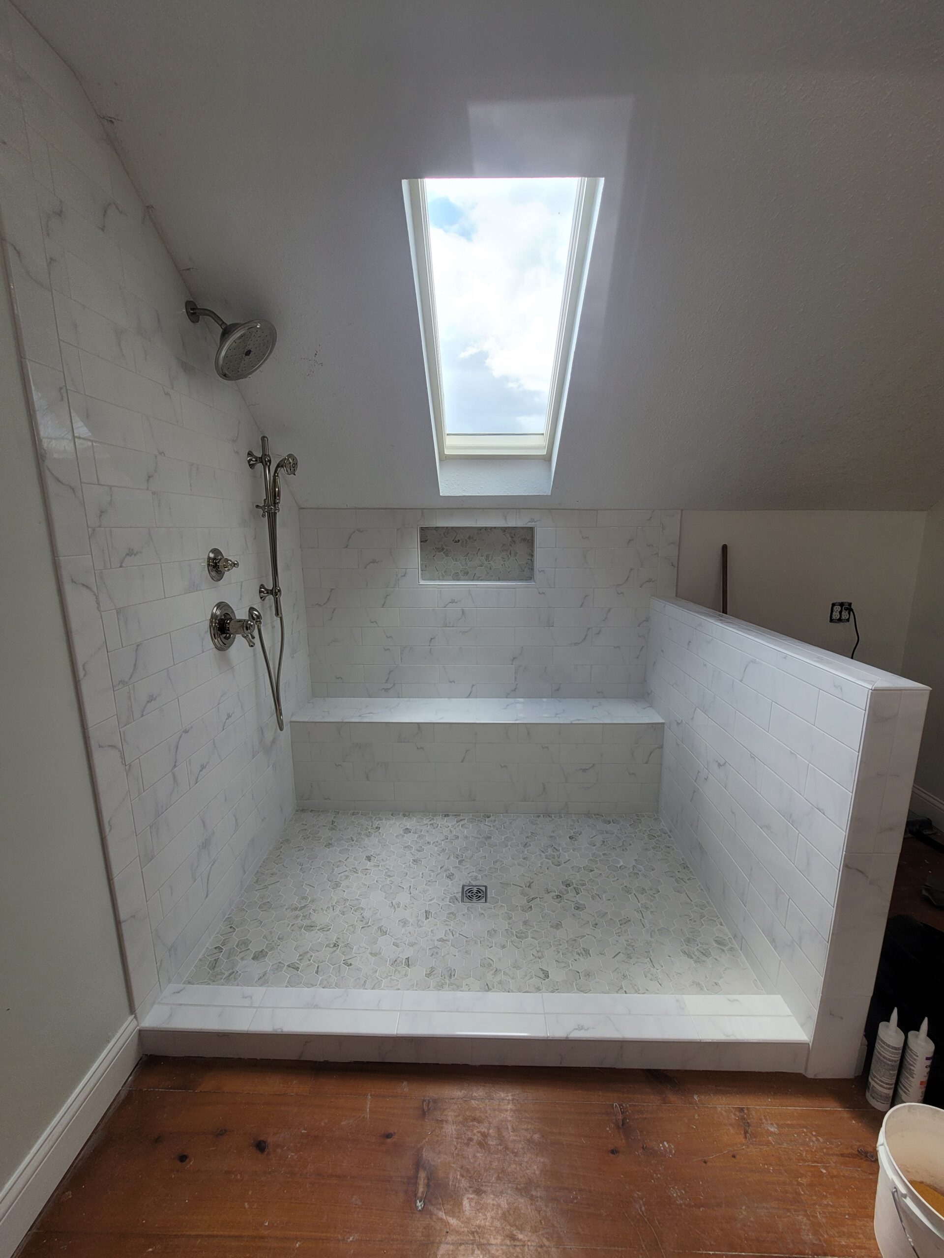 Read more about the article Change the tub to a custom tiled shower