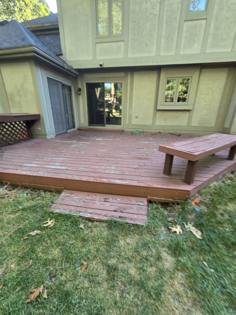 Deck with Cable Railings