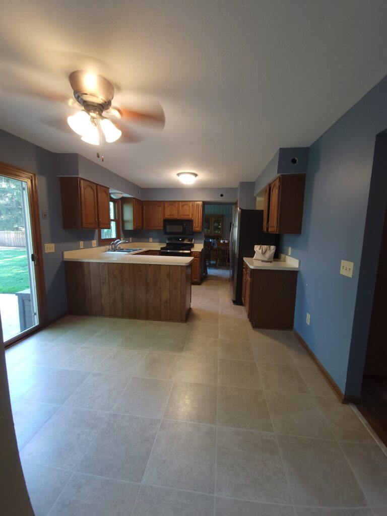 New Kitchen and Flooring